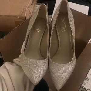 Sam Edelman Hazel Pointed Toe Pump in Jute Glam